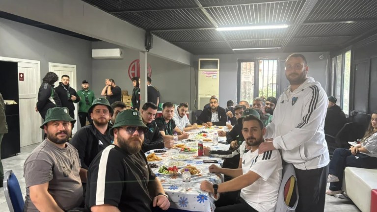 Kocaelispor taraftarı Alanya yolunda