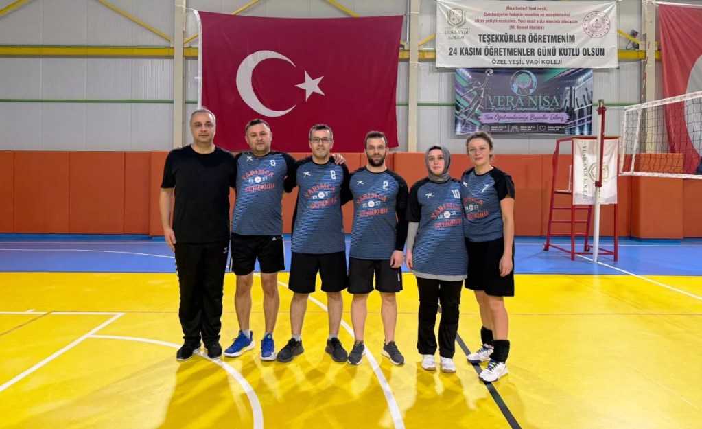 Körfez'de öğretmenler file mücadelesine çıktı