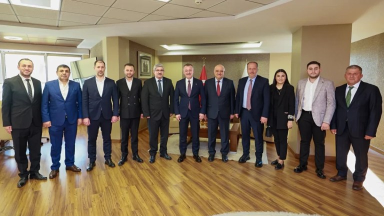 KOTO yönetiminden Tahir Büyükakın’a ziyaret