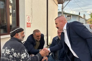 MHP Dilovası teşkilatı esnafla buluştu
