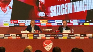 Sergen Yalçın A Milli Takım’a imzayı attı