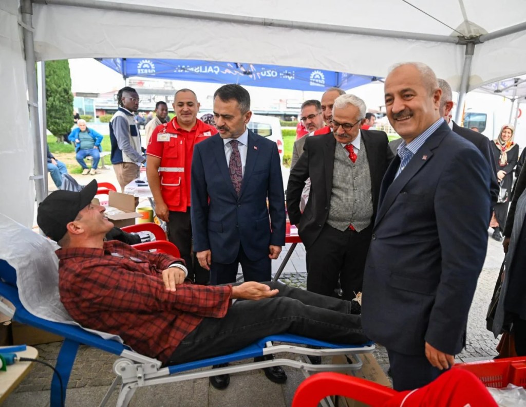 Vali Aktaş Gebze'de kan bağışına katıldı - 2. görsel