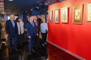 Vali Aktaş geleneksel sanatlar sergisinde